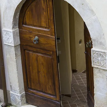 Guest house Tenute Valerio Campana (L'Aquila)